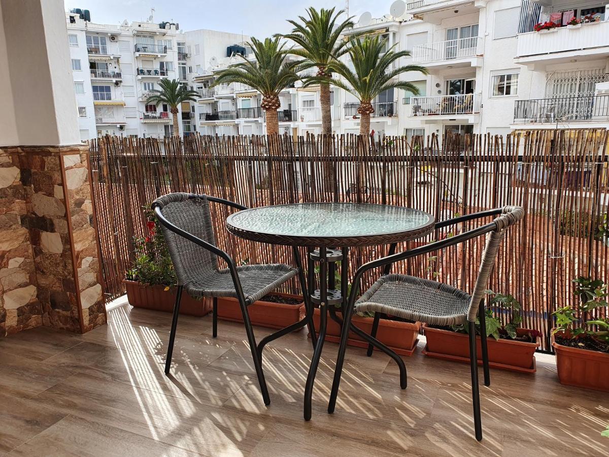 Rico Apartaments Parador Nerja Exteriör bild