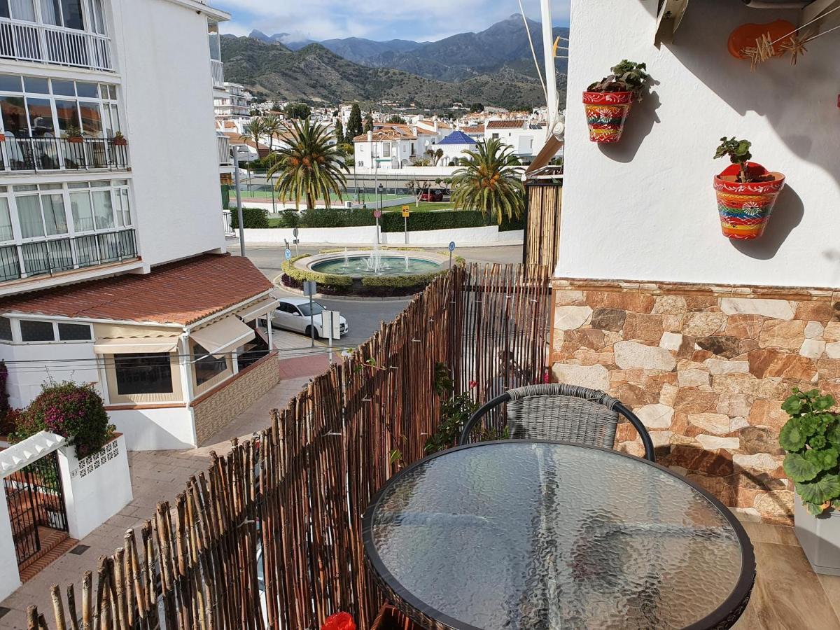 Rico Apartaments Parador Nerja Exteriör bild